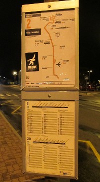 タリン港のバス停の２番バスルートと時刻表